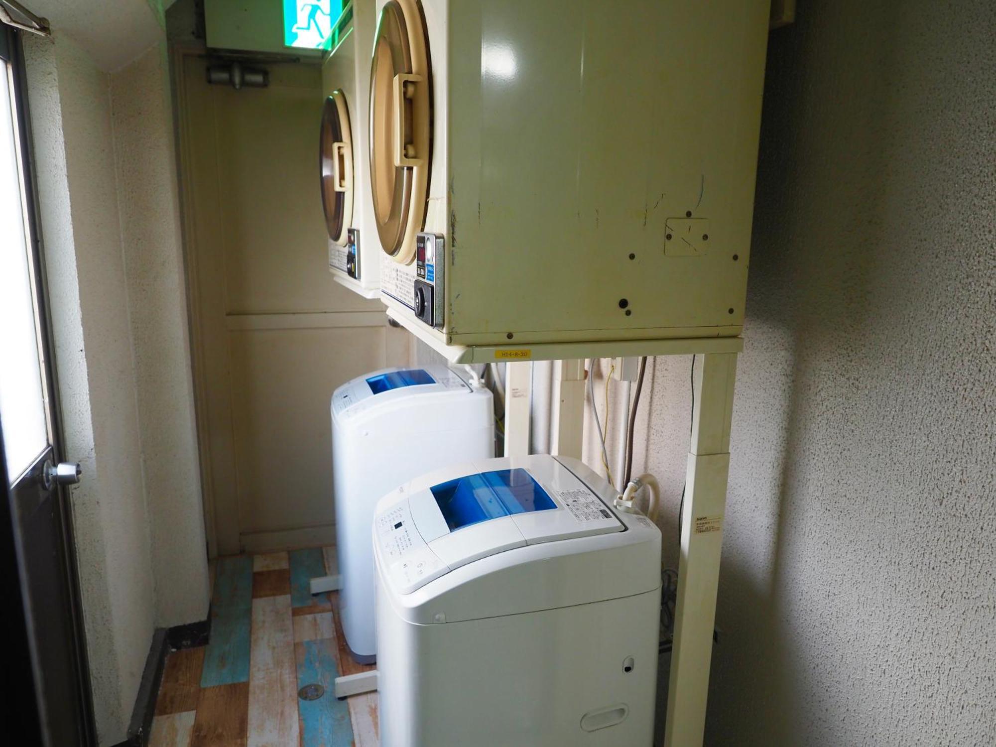 Kapselhotell Capsule Block *